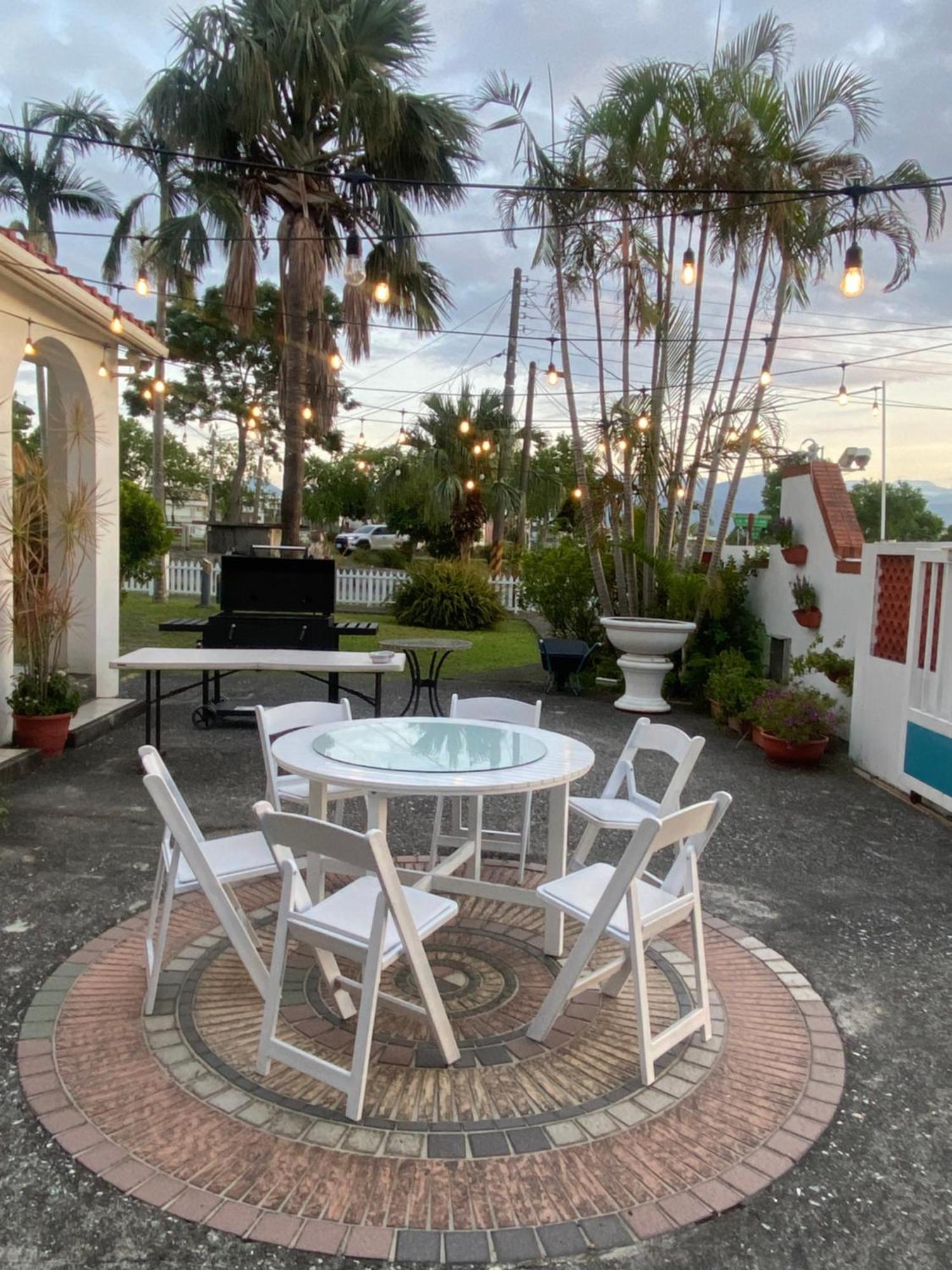 Sunny Villa Homestay Wujie Exterior photo
